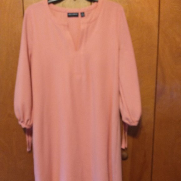 Nin Leonard Dresses & Skirts - Nina Leonard Blush Pink Midi Sheath Dress